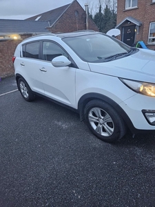 2012 - Kia Sportage Manual