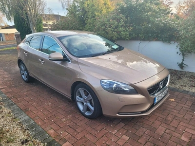 2013 - Volvo V40 Automatic