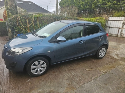 2014 - Mazda Demio Automatic