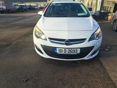 2015 - Opel Astra Manual