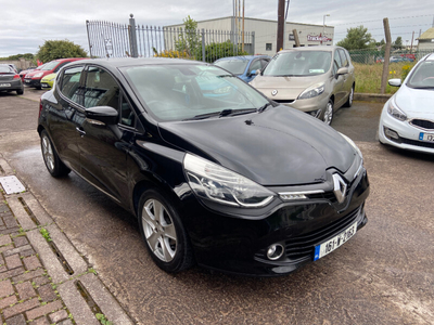 2016 (161) Renault Clio