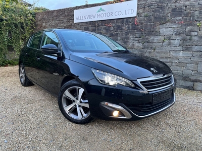 2017 - Peugeot 308 Manual