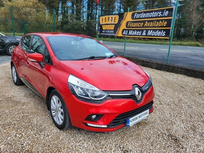 2017 - Renault Clio Manual