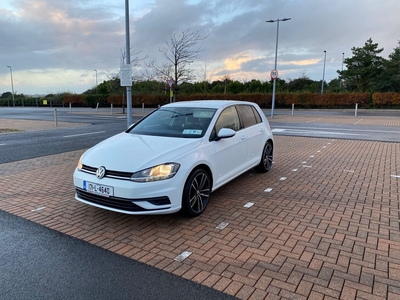 2017 - Volkswagen Golf Automatic