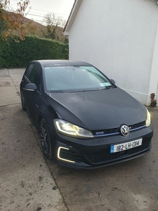 2018 - Volkswagen Golf Automatic