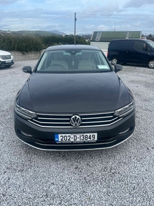 2020 - Volkswagen Passat Manual