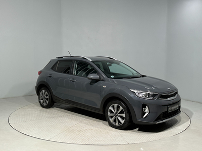 2021 (211) Kia Stonic