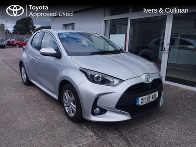 2021 - Toyota Yaris Manual