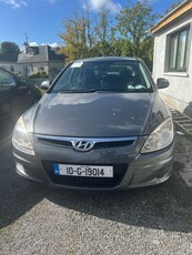 2010 - Hyundai i30 ---