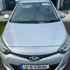 2012 - Hyundai i20 Manual