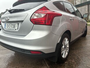 2013 - Ford Focus Manual