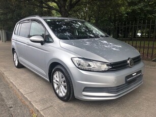 2016 - Volkswagen Touran Automatic