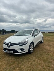 2019 - Renault Clio Manual