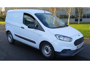 FORD TRANSIT COURIER