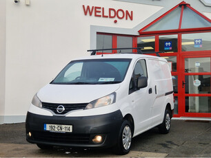 NISSAN NV200