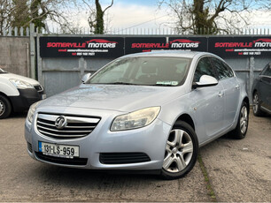 VAUXHALL INSIGNIA