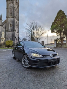 2014 - Volkswagen Golf Manual