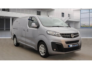 VAUXHALL VIVARO