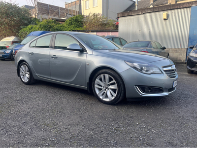 OPEL INSIGNIA