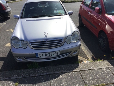 2004 - Mercedes-Benz C-Class ---