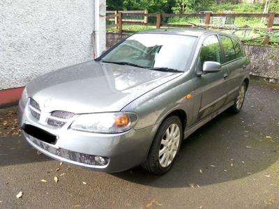 2004 - Nissan Almera Manual