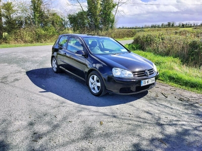 2006 - Volkswagen Golf Manual