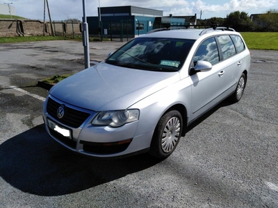 2006 - Volkswagen Passat Manual