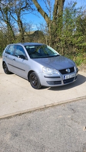 2006 - Volkswagen Polo Manual