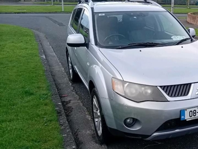 2008 - Mitsubishi Outlander Manual