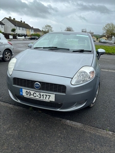 2009 - Fiat Punto Manual