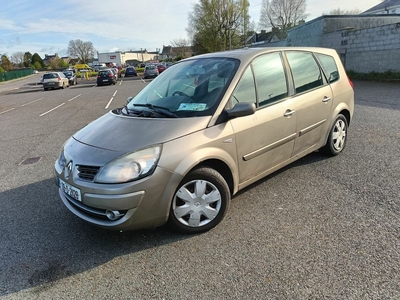 2009 - Renault Grand Scenic Manual