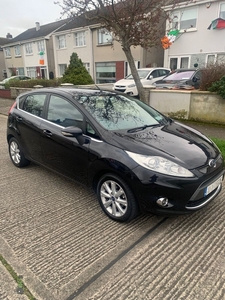 2010 - Ford Fiesta Manual