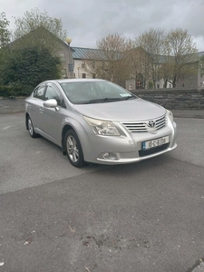 2010 - Toyota Avensis Manual