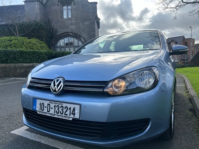 2010 - Volkswagen Golf Automatic