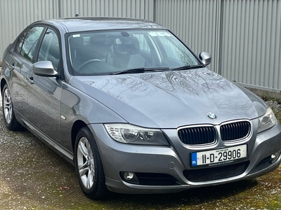 2011 - BMW 3-Series Manual