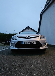 2011 - Hyundai i30 Manual