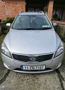 2011 - Kia Ceed Manual