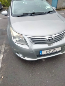 2011 - Toyota Avensis Manual