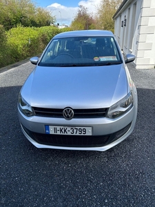 2011 - Volkswagen Polo Automatic