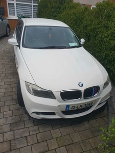 2012 - BMW 3-Series Manual