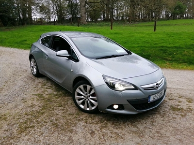 2012 - Opel Astra Manual