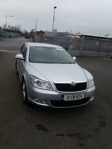 2012 - Skoda Octavia Manual