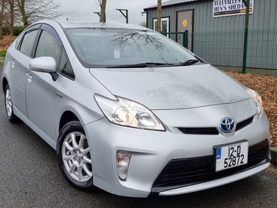 2012 - Toyota Prius Automatic