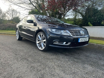 2012 - Volkswagen Passat Manual