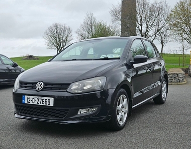 2012 - Volkswagen Polo Manual