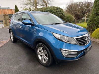 2013 - Kia Sportage Manual