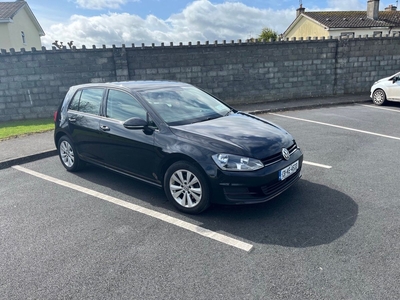 2013 - Volkswagen Golf Manual