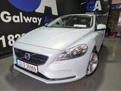 2013 - Volvo V40 Automatic