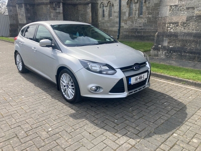 2014 - Ford Focus Manual