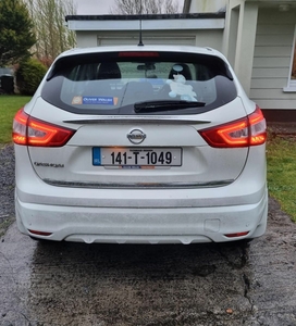 2014 - Nissan Qashqai Manual